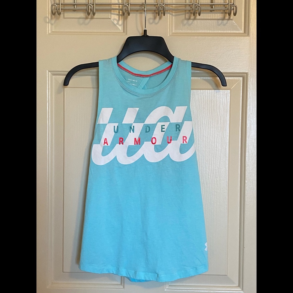 Under Armour girls workout shirt